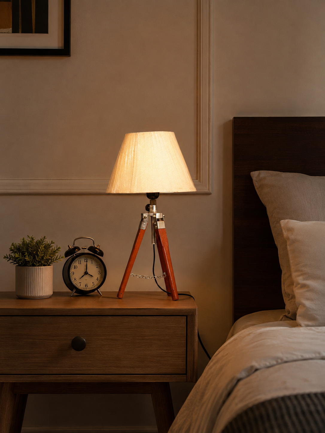 Wood Tripod Table Lamp
